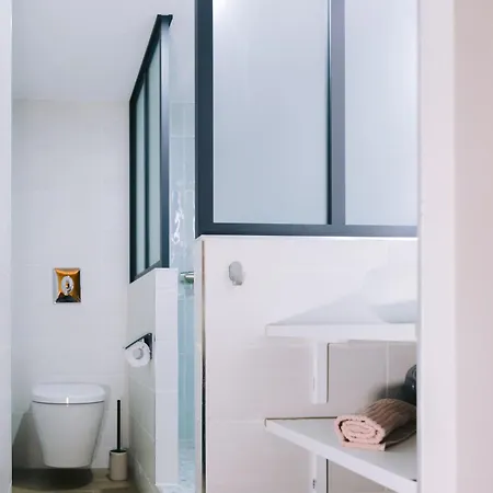 Chaleureux - Centre Ville, Zenith - Wifi 아파트 *