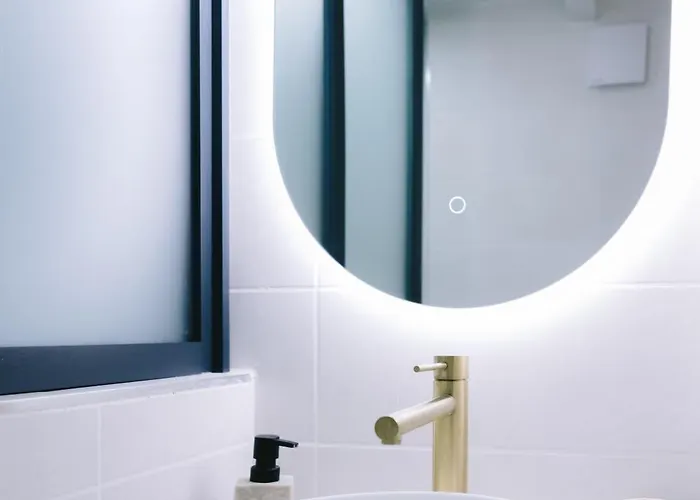 Chaleureux - Centre Ville, Zenith - Wifi 公寓 *